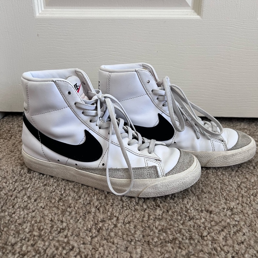 Nike Blazer ‘77 High-Top Sneaker - Women’s 7.5